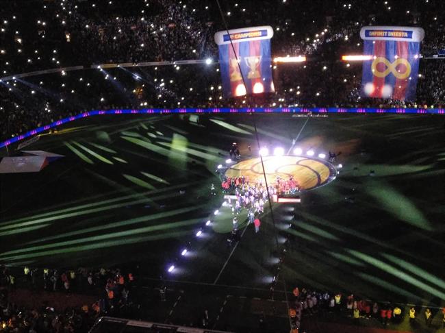 ep pasillolos campeonesdoblete al infinito iniesta