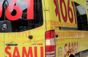 ep una ambulancia del samu 061