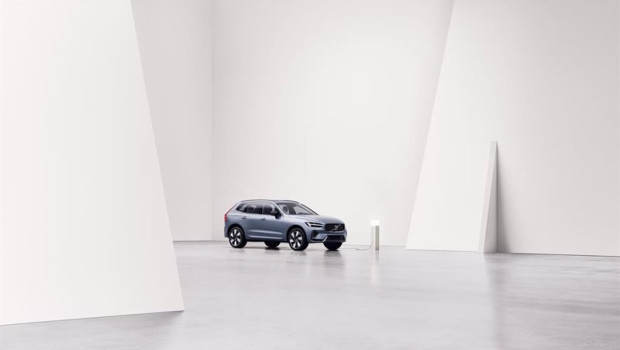 ep volvo xc60 plug in hybrid