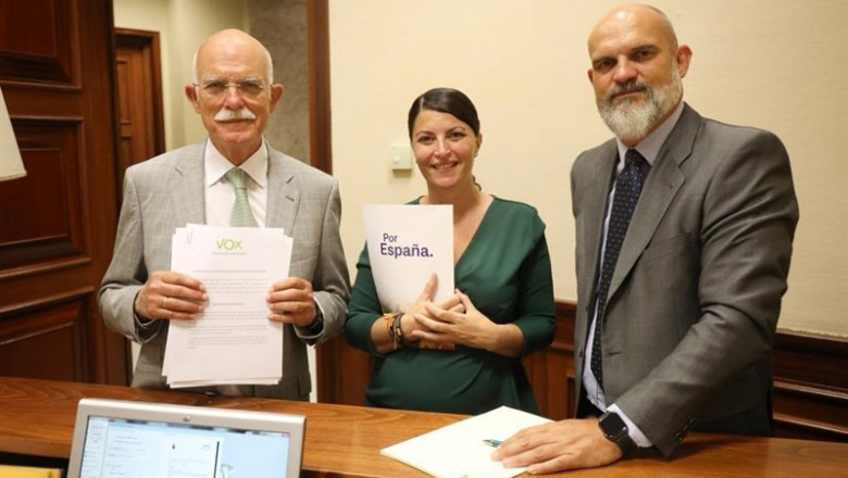 ep agustin rosety macarena olona y victor sanchez del real diputados de vox