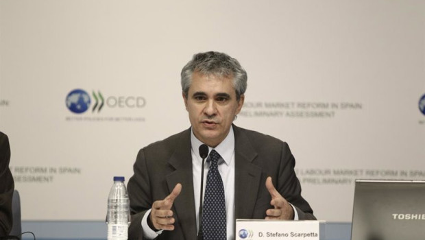 ep archivo   el directro de empleo de la ocde stefano scarpetta presenta el estudio sobre la reforma