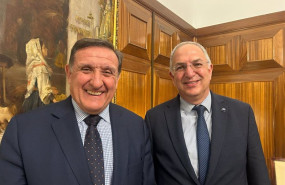 ep el presidente de cepesca julio moron y el comisario europeo de pesca y oceanos costas kadis en