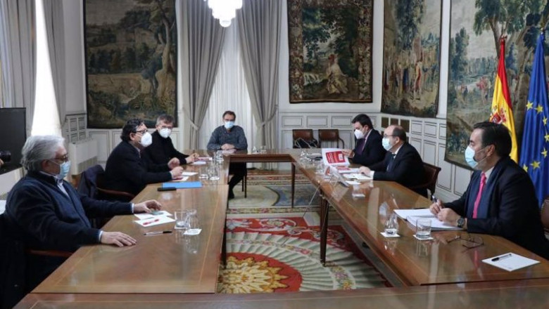 El secretario general de la Federación de Servicios Públicos de UGT (FeSP-UGT), Julio Lacuerda, tras la reunión mantenida con el ministro de Política Territorial y Función Pública, Miquel Iceta. | UGT ep el secretario general de la federacion de servicios publicos de ugt fesp-ugt julio lacuerda tras