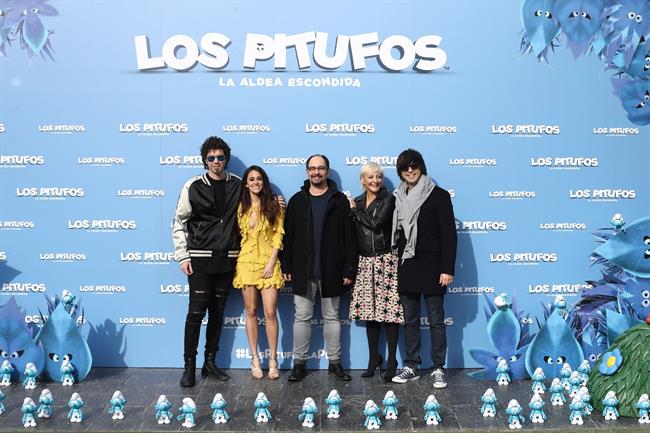 ep fotosequipodoblajelos pitufos
