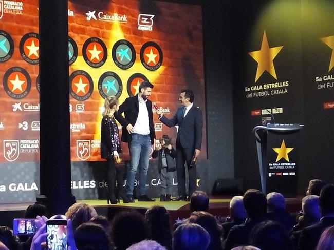 ep gerard pique premio mejor jugador catalan