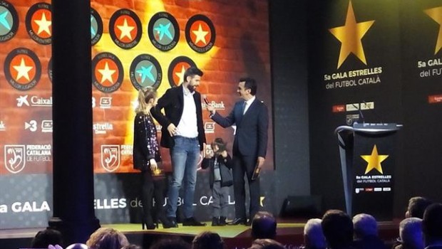 ep gerard pique premio mejor jugador catalan