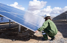 ep iberdrola presenta a europa un proyecto para fabricar paneles fotovoltaicos en extremadura