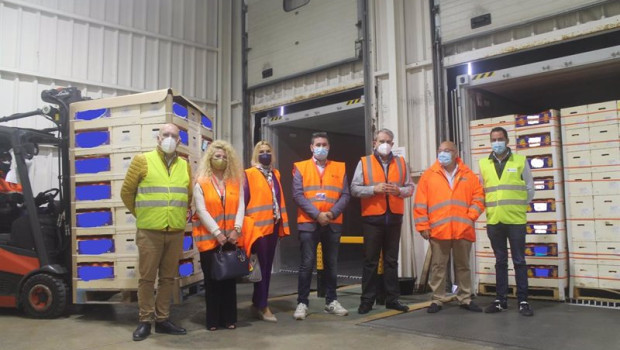 ep imagen del envio piloto realizado en 2021 por cgc de naranjas espanolas a la india ep imagen del envio piloto realizado en 2021 por cgc de naranjas espanolas a la india