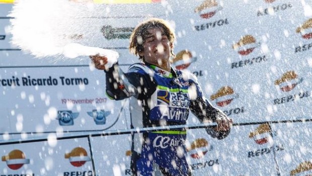 ep joven piloto espanol andreas perez