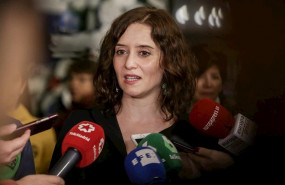 ep la presidenta de la comunidad isabel diaz ayuso recibe en el palacio de cibeles a menores de los ep la presidenta de la comunidad isabel diaz ayuso recibe en el palacio de cibeles a menores de los