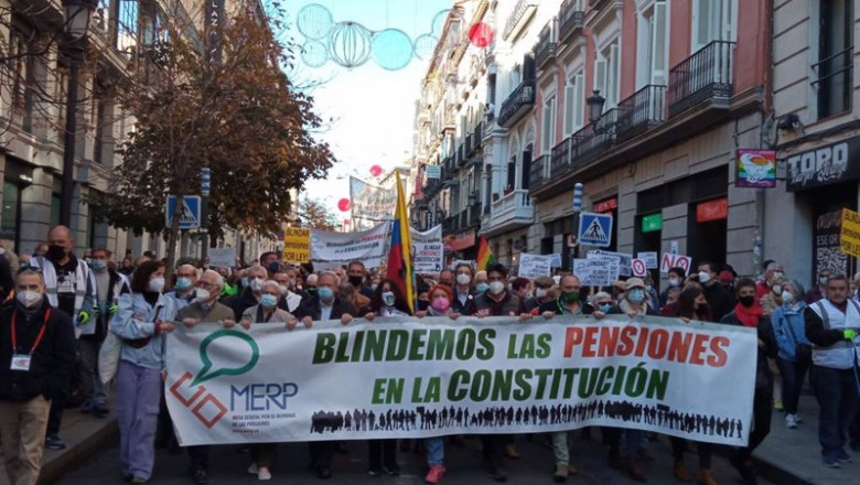 Manifestación de pensionistas en Madrid. | MAYORES UDP ep manifestacion de pensionistas en madrid