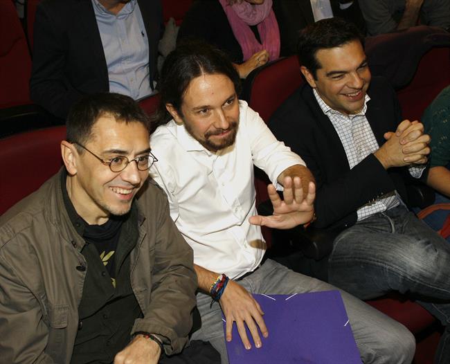 Pablo Iglesias y Juan Carlos Monedero. | Europa Press - Archivo ep pablo iglesiasjuan carlos monedero