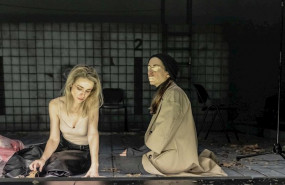 ep una de las escenas de la obra ecos de henry naylor que se estrena este jueves en el teatro