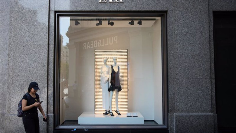 ep vista de un escaparate de la tienda de zara a 5 de junio de 2024 en madrid espana ep vista de un escaparate de la tienda de zara a 5 de junio de 2024 en madrid espana