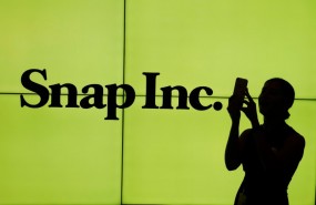 snap-s-envole-de-pres-de-50-pour-ses-debuts-boursiers