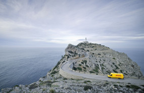 dpdhl 1017816 contentdamdpdhl corporatedhlmedia library28330 ms dhl ne10 016343 dpdhl 1017816 contentdamdpdhl corporatedhlmedia library28330 ms dhl ne10 016343