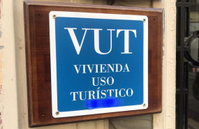 ep archivo   cartel de vivienda de uso turistico vut 20250914142403