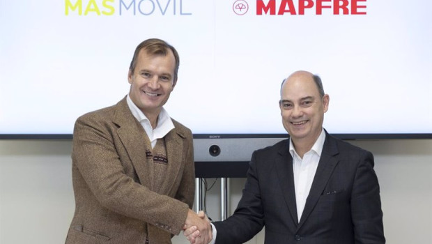 ep archivo   de izquierda a derecha el consejero delegado del grupo masmovil meinrad spenger y el