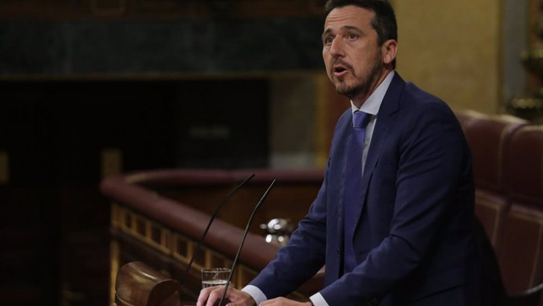 Archivo - El diputado del Partido Popular Víctor Valentín Píriz interviene desde la tribuna en el Congreso en una imagen de archivo | Pool - Archivo ep archivo el diputado del partido popular victor valentin piriz interviene desde la tribuna en el