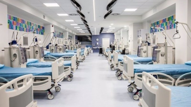 ep archivo   nuevo centro de dialisis construido por fresenius medical care en sant boi