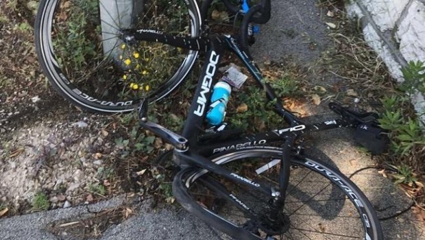 ep bicicleta destrozadachris froome
