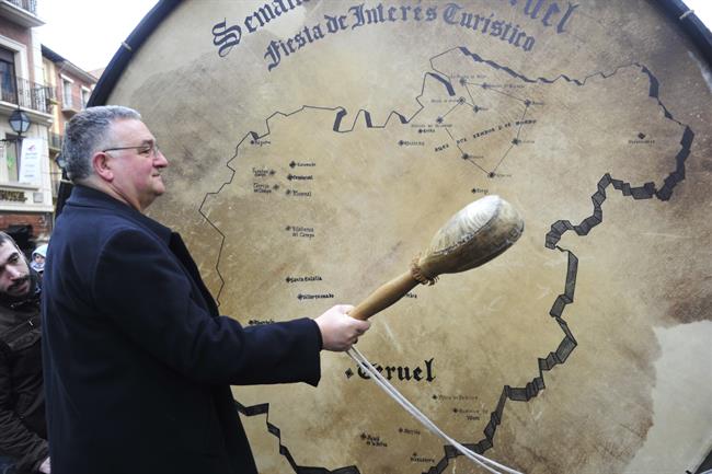 El bombo más grande del mundo está en Teruel | EUROPA PRESS ep bombograndemundo esta en teruel