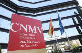 ep cartel a la entrada del edificio de la comision nacional del mercado de valores cnmv en madrid