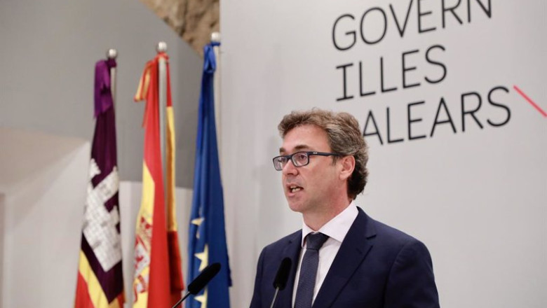 ep el portavoz del govern antoni costa en rueda de prensa despues del consell de govern ep el portavoz del govern antoni costa en rueda de prensa despues del consell de govern