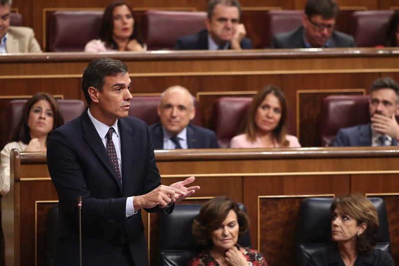 https://img2.s3wfg.com/web/img/images_uploaded/7/9/ep_el_presidente_del_gobierno_en_funciones_pedro_sanchez_responde_al_presidente_de_ciudadanos_albert.jpg