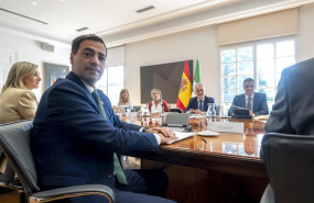 ep el presidente del gobierno pedro sanchez y el lehendakari imanol pradales presiden la comision