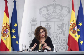 ep la ministra de hacienda maria jesus montero interviene en una rueda de prensa posterior al