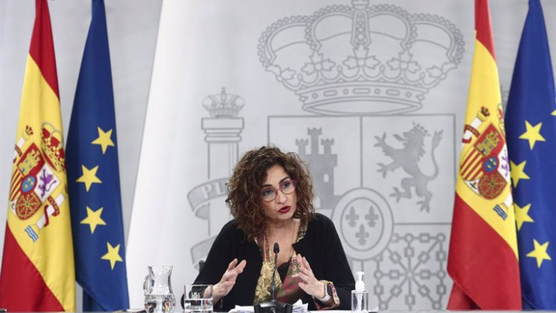ep la ministra de hacienda maria jesus montero interviene en una rueda de prensa posterior al