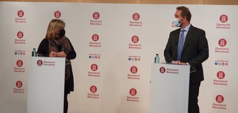 La presidenta de la Diputación de Barcelona, Núria Marín, y el secretario de Estado de Turismo, Fernando Valdés, este viernes. | DIPUTACIÓN DE BARCELONA ep la presidenta de la diputacion de barcelona nuria marin y el secretario de estado de turismo