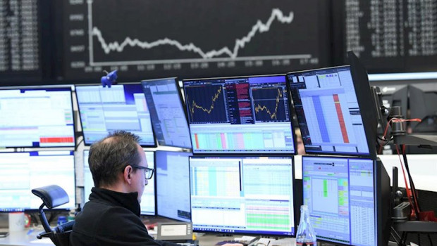 ep main a stock trader sits in front of his monitors in the trading room of the frankfurt stock