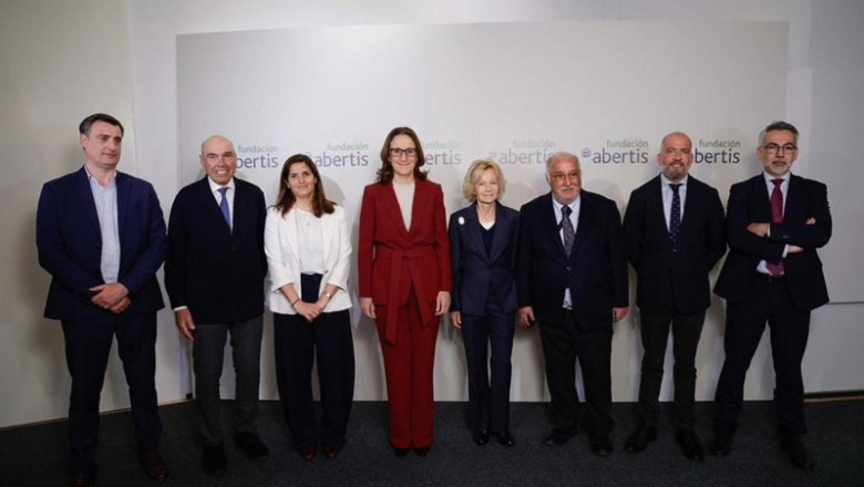 Navarro (DGT), convencido de que España bajará la tasa de alcohol al volante: "Caerá como fruta madura" | FUNDACIÓN ABERTIS ep navarro dgt convencido de que espana bajara la tasa de alcohol al volante caera como fruta madura