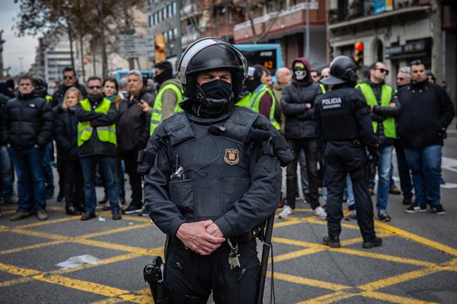 Protesta del sector del taxi | DAVID ZORRAKINO - EUROPA PRESS ep protestasectortaxibarcelona