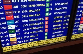 ep retraso aeropuerto pantalla avion palma embarcar recurso