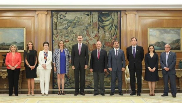 ep rey recibiecolegioabogados