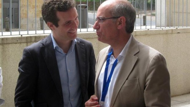 ep salamanca- casado e iglesias conversanun receso