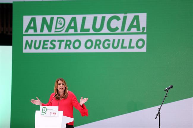 Susana Díaz, en el acto central por el 40 aniversario del 4D en Torremolinos | EUROPA PRESS/ÁLEX ZEA ep susana diaz enacto central40 aniversario4dtorremolinos