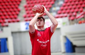 ep unai mendikote nuevo jugadorbilbao basket