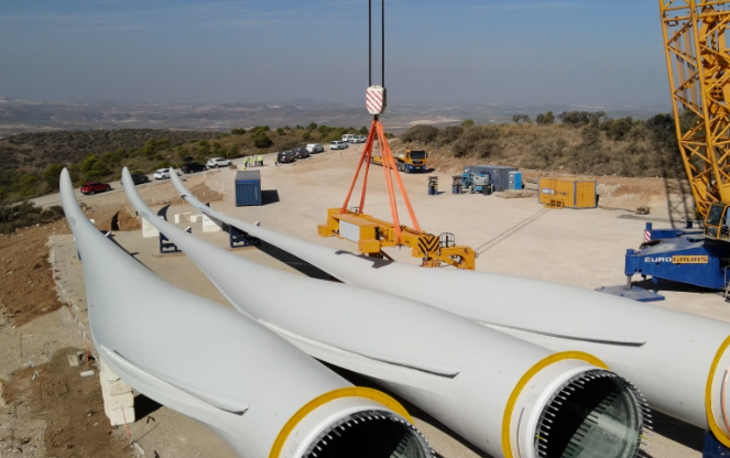 Iberdrola y FCC lanzan EnergyLOOP para el reciclaje de palas de aerogeneradores