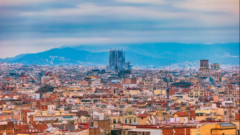 shutterstock 2537820253