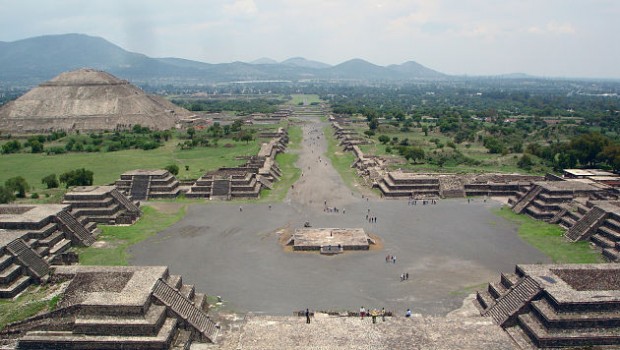 teotihuacÃƒÂ¡n, mÃƒÂ©xico, pirÃƒÂ¡mide