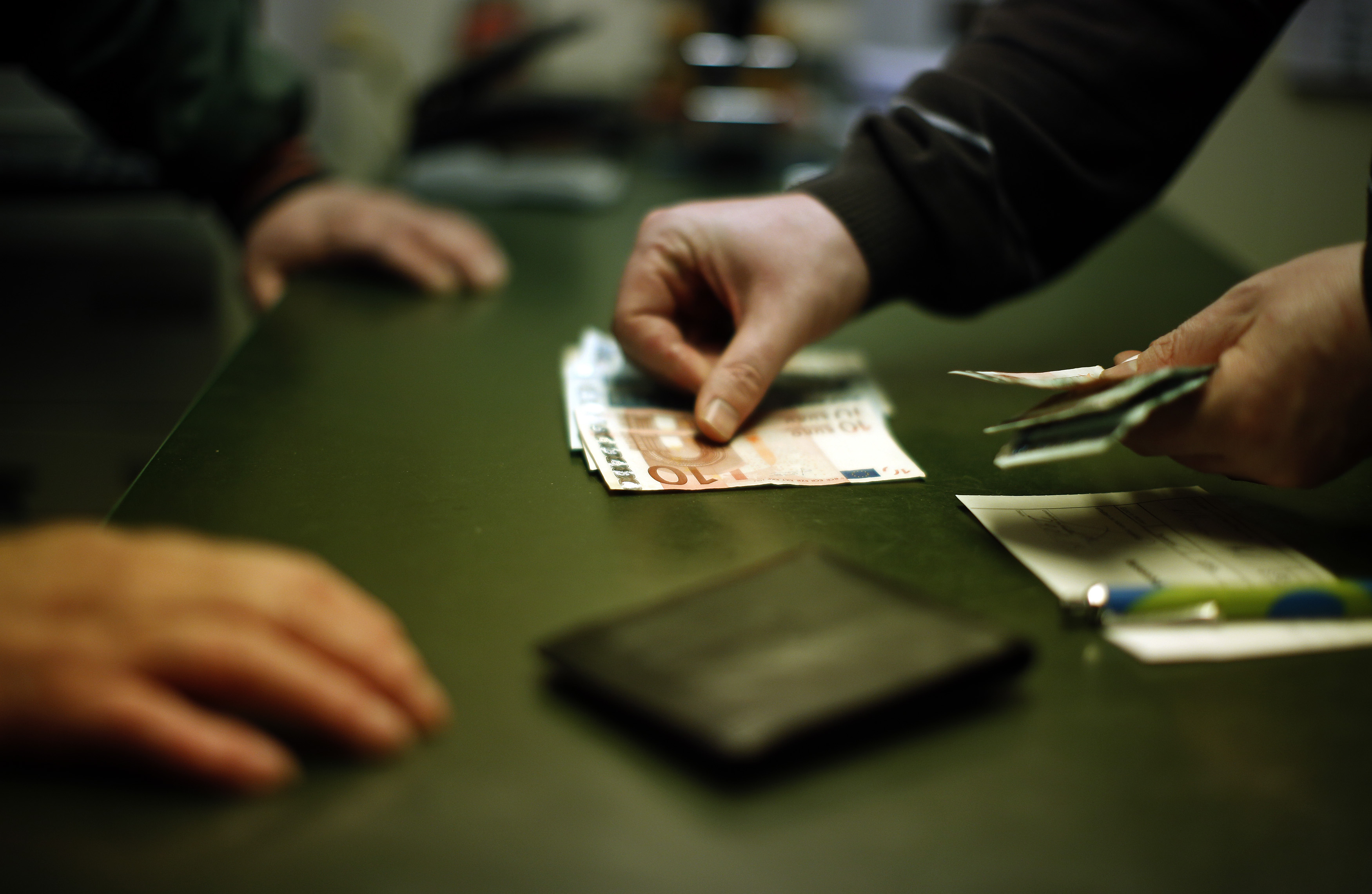 argent-liquide-banque-allemagne-paiement-remise-d-especes