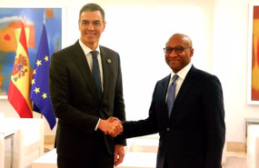 ep archivo   el presidente del gobierno pedro sanchez y el presidente de pwc mohamed kande