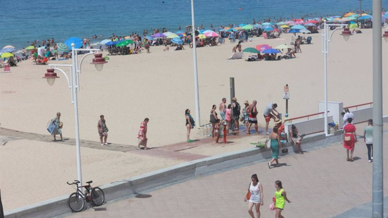 ep archivo   imagen de la playa de la victoria a 11 de agosto de 2023 en cadiz andalucia espana