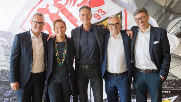 ep archivo   porsche ag se convierte en inversor del equipo de futbol vfb stuttgart y esperar