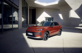 ep archivo   volkwagen pone a la venta la segunda generacion del t roc mild hybrid en espana desde