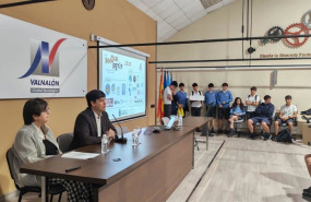 ep el consejero de ciencia industria y empleo borja sanchez participa en la inauguracion de